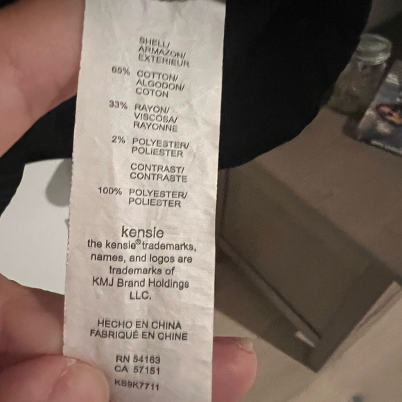 Black and White Long Sleeve Dress - Picture 5 of 5